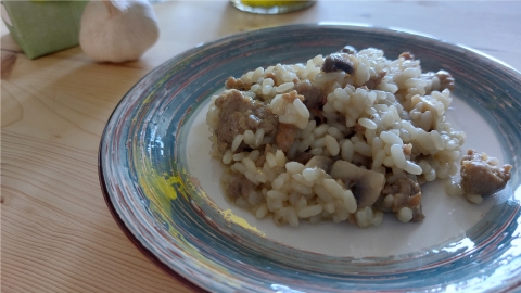 Risotto con funghi e salsiccia